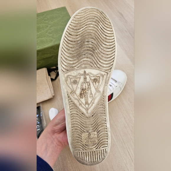Authentic Gucci Ace Sneaker - Picture 5 of 7
